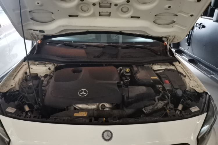 Used Mercedes-Benz GLA 2016 GLA 200 Sport Edition Engine Bay