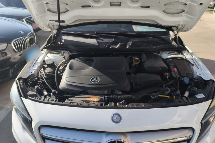 Used Mercedes-Benz GLA 2016 GLA 200 Sport Edition Engine Bay