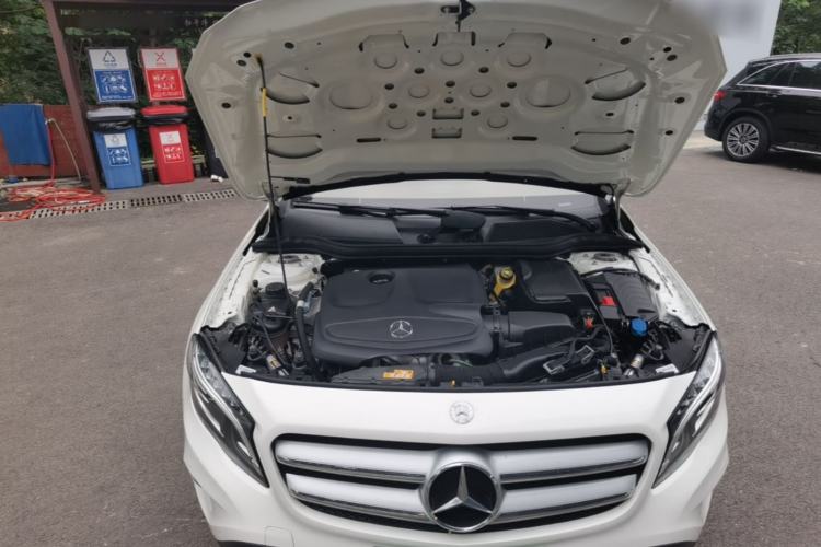 Used Mercedes-Benz GLA 2016 GLA 200 Fashion Model Engine Bay