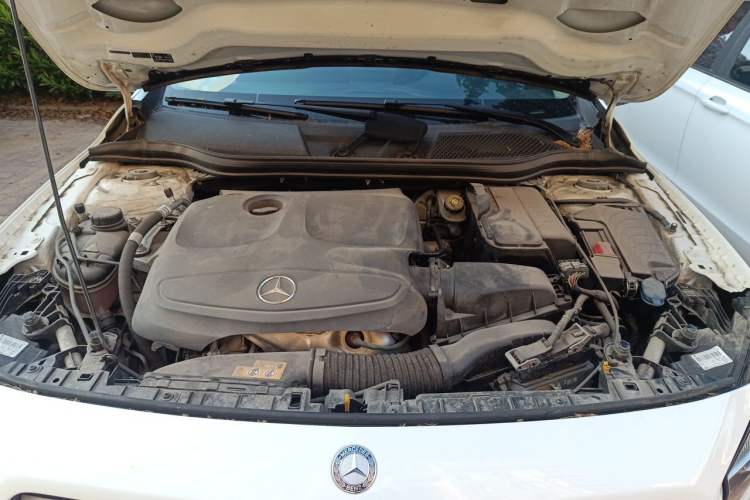 Used Mercedes-Benz GLA 2016 GLA 200 Sport Edition Engine Bay