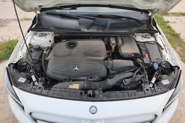 Used Mercedes-Benz GLA 2016 GLA 200 Sport Edition Engine Bay