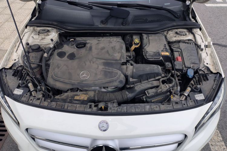 Used Mercedes-Benz GLA 2016 GLA 200 Fashion Model Engine Bay