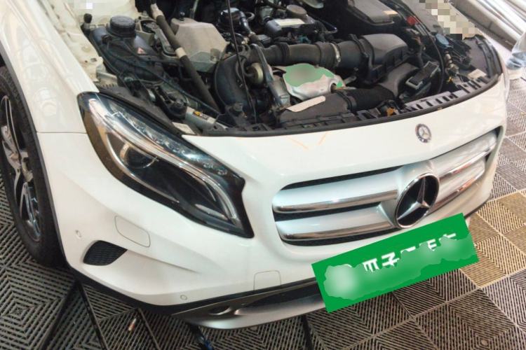 Used Mercedes-Benz GLA 2016 GLA 220 4MATIC Fashion Edition Engine Bay
