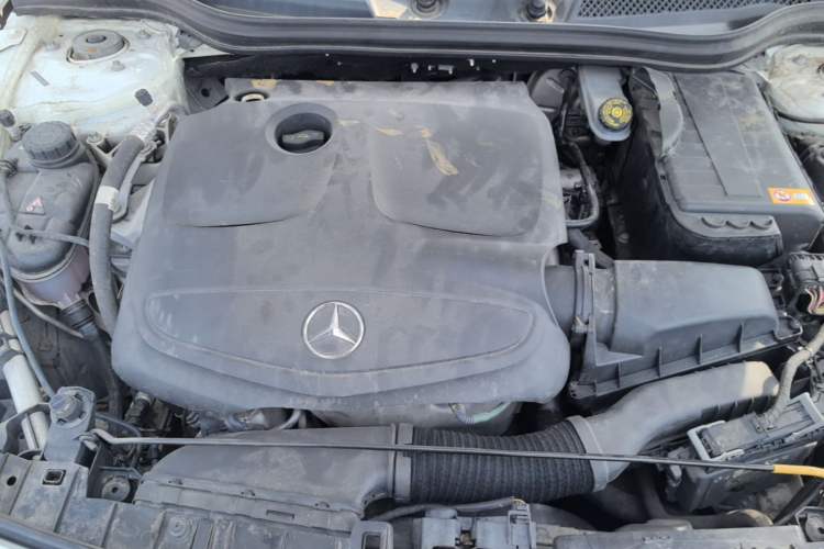 Used Mercedes-Benz GLA 2016 GLA 200 Sport Edition Engine Bay