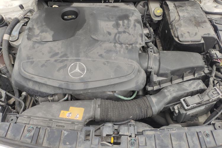 Used Mercedes-Benz GLA 2016 GLA 200 Fashion Model Engine Bay