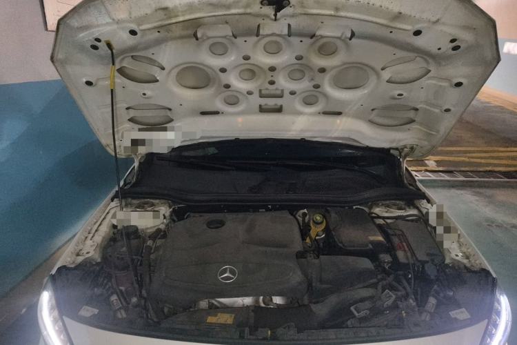 Used Mercedes-Benz GLA 2016 GLA 220 4MATIC Fashion Edition Engine Bay