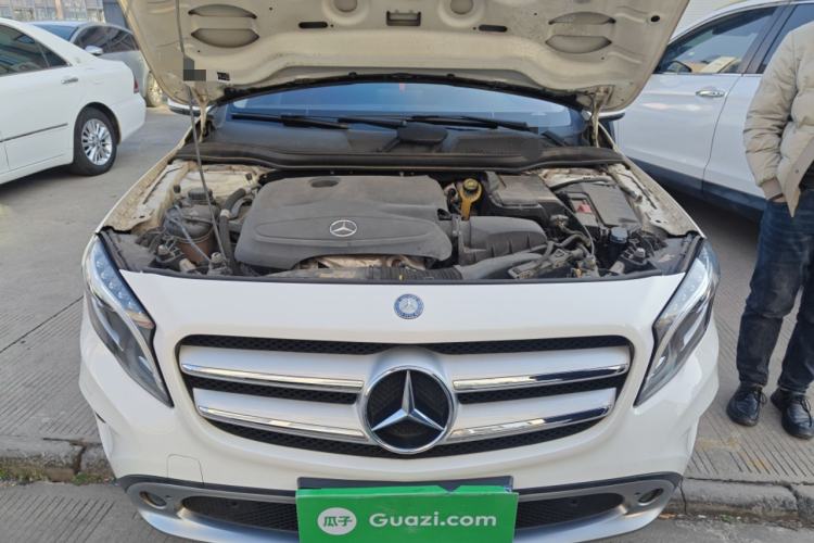 Used Mercedes-Benz GLA 2016 GLA 200 Fashion Model Engine Bay