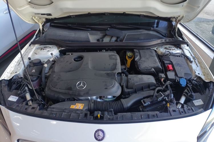 Used Mercedes-Benz GLA 2016 GLA 200 Sport Edition Engine Bay