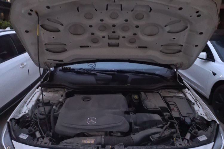 Used Mercedes-Benz GLA 2016 GLA 200 Sport Edition Engine Bay