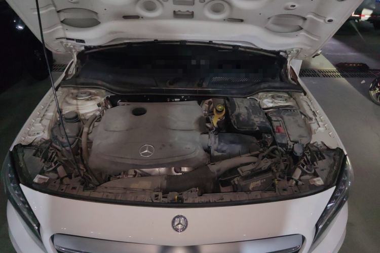 Used Mercedes-Benz GLA 2016 GLA 200 Fashion Model Engine Bay