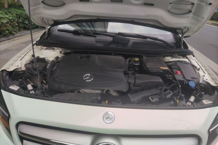 Used Mercedes-Benz GLA 2016 GLA 200 Sport Edition Engine Bay