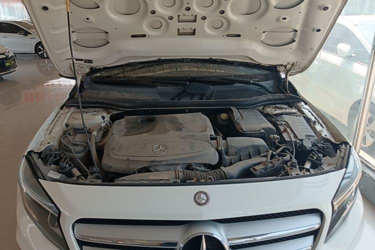 Used Mercedes-Benz GLA 2016 GLA 200 Sport Edition Engine Bay