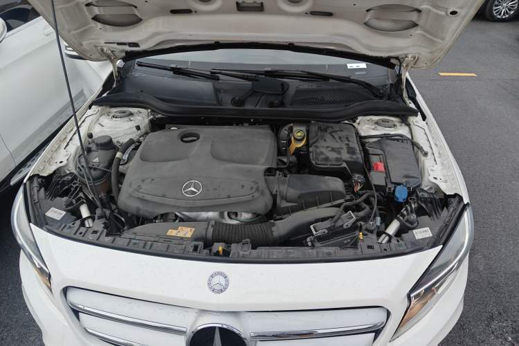 Used Mercedes-Benz GLA 2016 GLA 200 Sport Edition Engine Bay