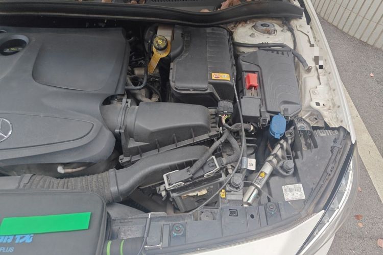 Used Mercedes-Benz GLA 2016 GLA 220 4MATIC Fashion Edition Engine Bay Left