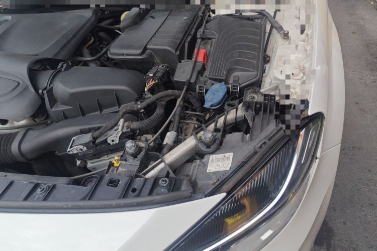 Used Mercedes-Benz GLA 2016 GLA 200 Sport Edition Engine Bay Left