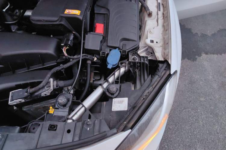Used Mercedes-Benz GLA 2016 GLA 200 Sport Edition Engine Bay Left