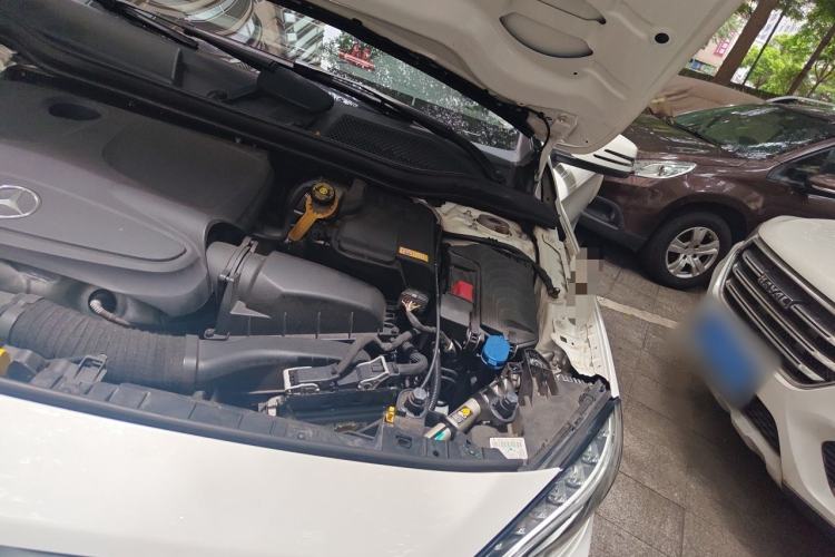 Used Mercedes-Benz GLA 2016 GLA 220 4MATIC Fashion Edition Engine Bay Left