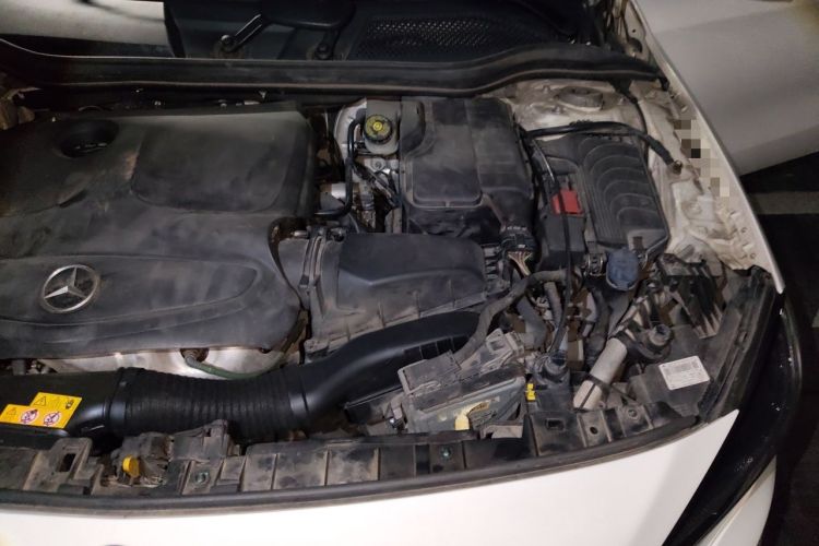 Used Mercedes-Benz GLA 2016 GLA 200 Sport Edition Engine Bay Left