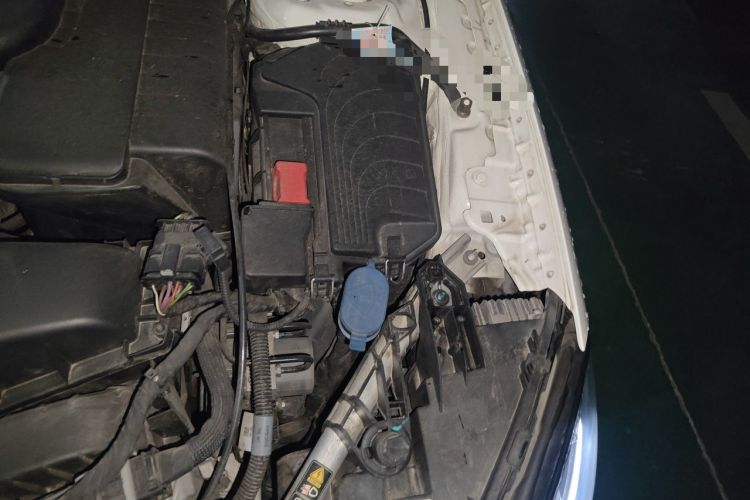 Used Mercedes-Benz GLA 2016 GLA 220 4MATIC Fashion Edition Engine Bay Left