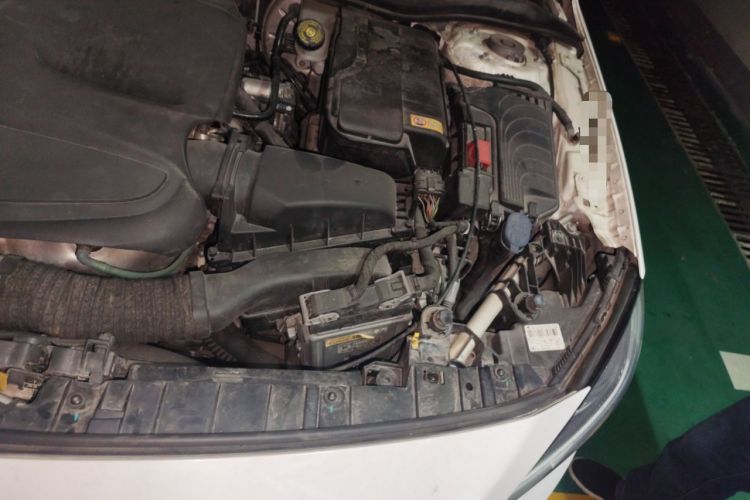 Used Mercedes-Benz GLA 2016 GLA 200 Sport Edition Engine Bay Left