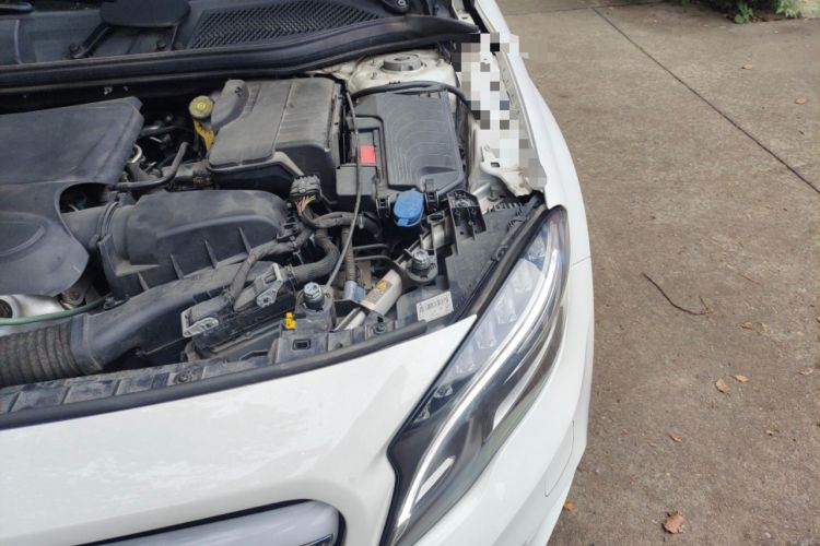 Used Mercedes-Benz GLA 2016 GLA 200 Sport Edition Engine Bay Left