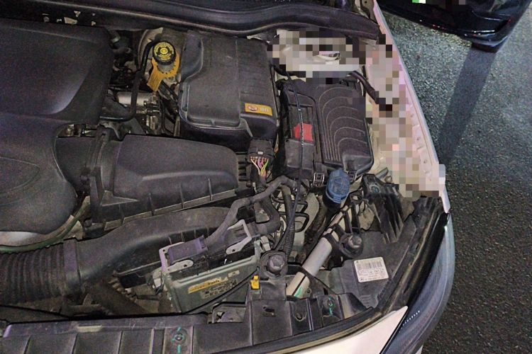 Used Mercedes-Benz GLA 2016 GLA 200 Sport Edition Engine Bay Left