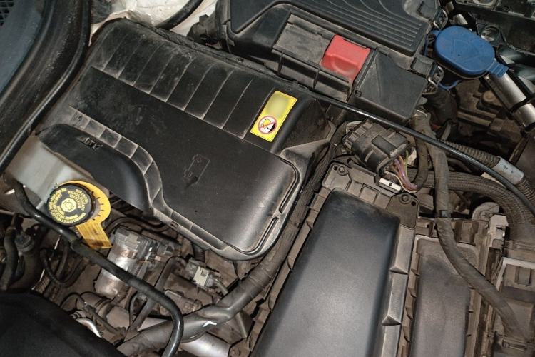Used Mercedes-Benz GLA 2016 GLA 200 Fashion Model Engine Bay Left
