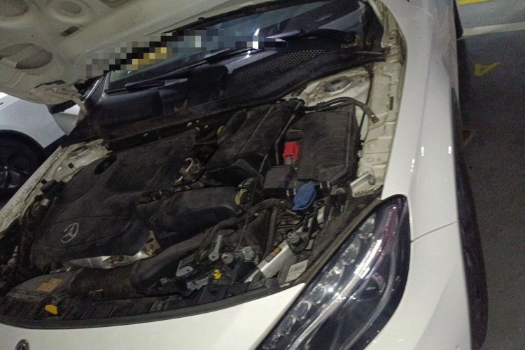 Used Mercedes-Benz GLA 2016 GLA 220 4MATIC Fashion Edition Engine Bay Left