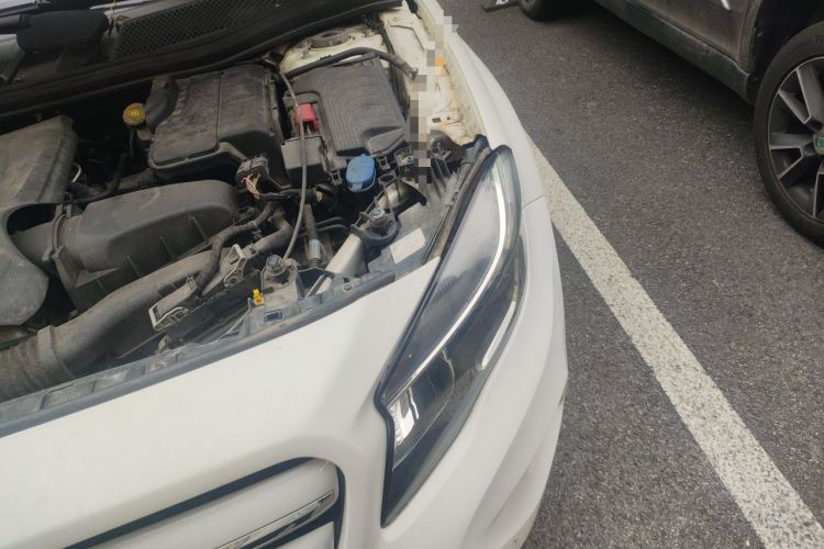Used Mercedes-Benz GLA 2016 GLA 200 Sport Edition Engine Bay Left