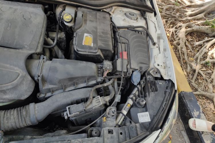 Used Mercedes-Benz GLA 2016 GLA 200 Fashion Model Engine Bay Left