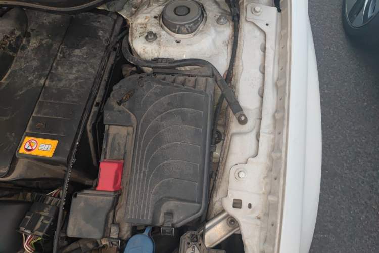 Used Mercedes-Benz GLA 2016 GLA 200 Sport Edition Engine Bay Left