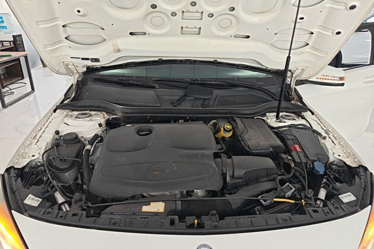 Used Mercedes-Benz GLA 2016 GLA 200 Sport Edition Engine Bay