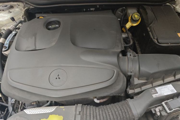 Used Mercedes-Benz GLA 2016 GLA 220 4MATIC Luxury Model Engine Bay