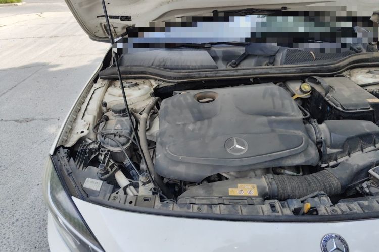 Used Mercedes-Benz GLA 2016 GLA 200 Sport Edition Engine Bay Right