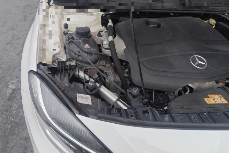 Used Mercedes-Benz GLA 2016 GLA 200 Sport Edition Engine Bay Right