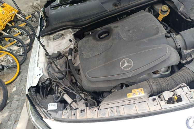 Used Mercedes-Benz GLA 2016 GLA 200 Sport Edition Engine Bay Right