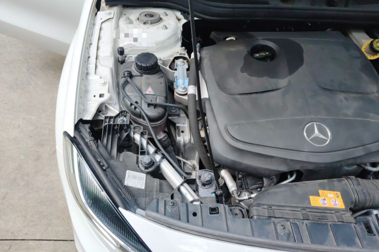 Used Mercedes-Benz GLA 2016 GLA 200 Sport Edition Engine Bay Right
