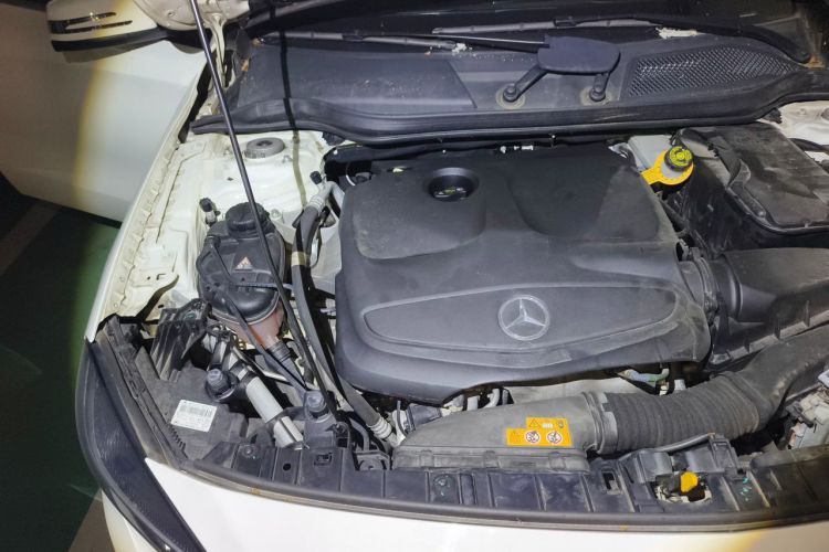 Used Mercedes-Benz GLA 2016 GLA 200 Sport Edition Engine Bay Right