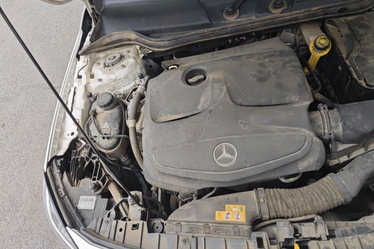 Used Mercedes-Benz GLA 2016 GLA 200 Sport Edition Engine Bay Right