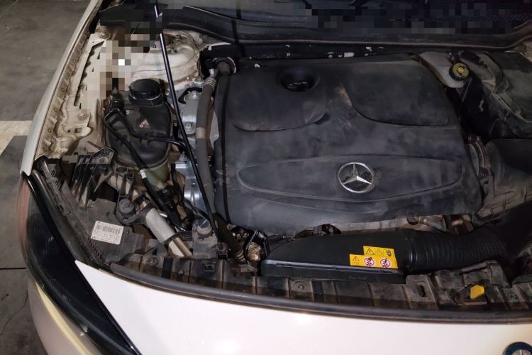 Used Mercedes-Benz GLA 2016 GLA 200 Sport Edition Engine Bay Right