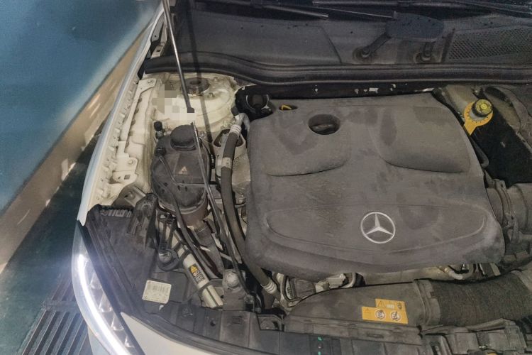 Used Mercedes-Benz GLA 2016 GLA 220 4MATIC Fashion Edition Engine Bay Right