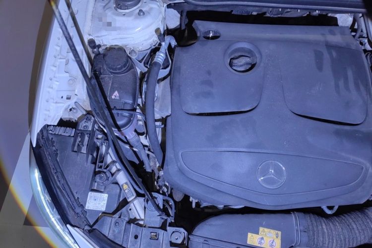 Used Mercedes-Benz GLA 2016 GLA 200 Fashion Model Engine Bay Right
