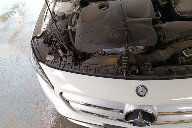 Used Mercedes-Benz GLA 2016 GLA 200 Fashion Model Engine Bay Right