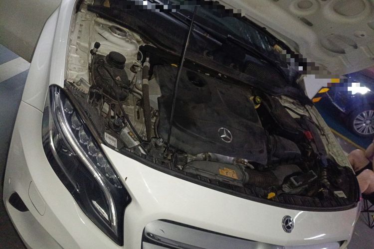 Used Mercedes-Benz GLA 2016 GLA 220 4MATIC Fashion Edition Engine Bay Right