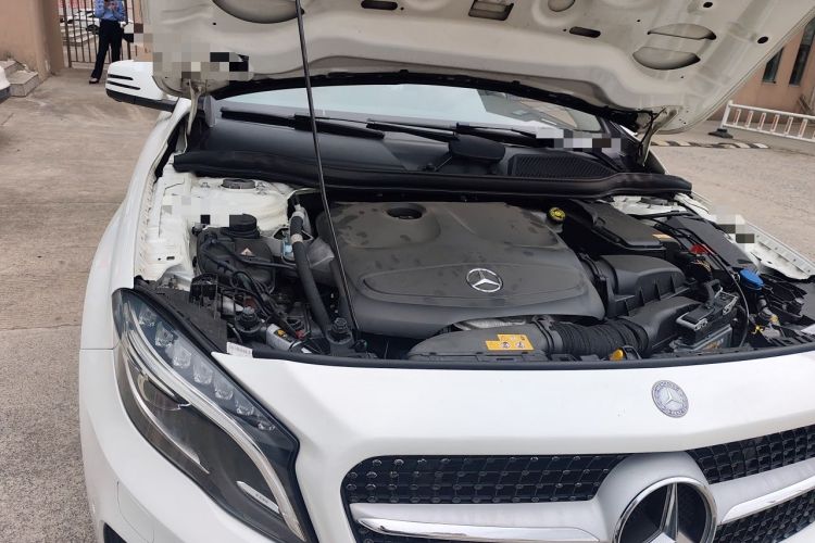 Used Mercedes-Benz GLA 2016 GLA 200 Fashion Model Engine Bay Right