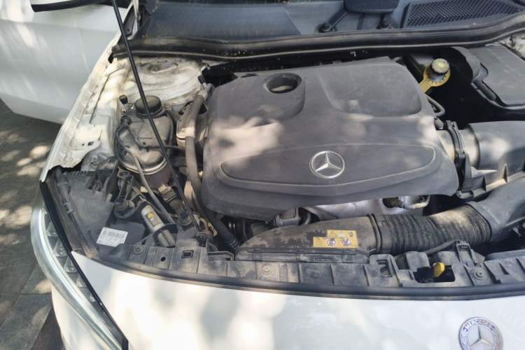 Used Mercedes-Benz GLA 2016 GLA 220 4MATIC Fashion Edition Engine Bay Right