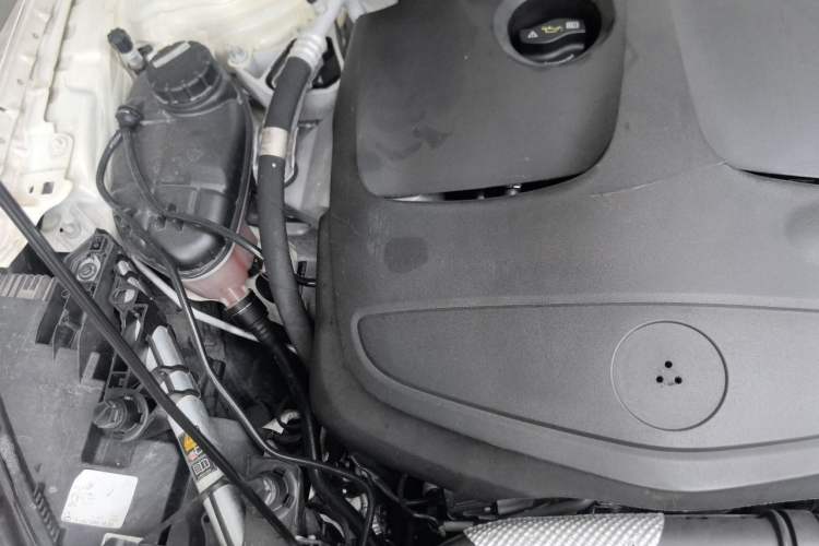 Used Mercedes-Benz GLA 2016 GLA 220 4MATIC Fashion Edition Engine Bay Right
