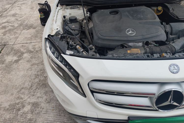 Used Mercedes-Benz GLA 2016 GLA 200 Fashion Model Engine Bay Right