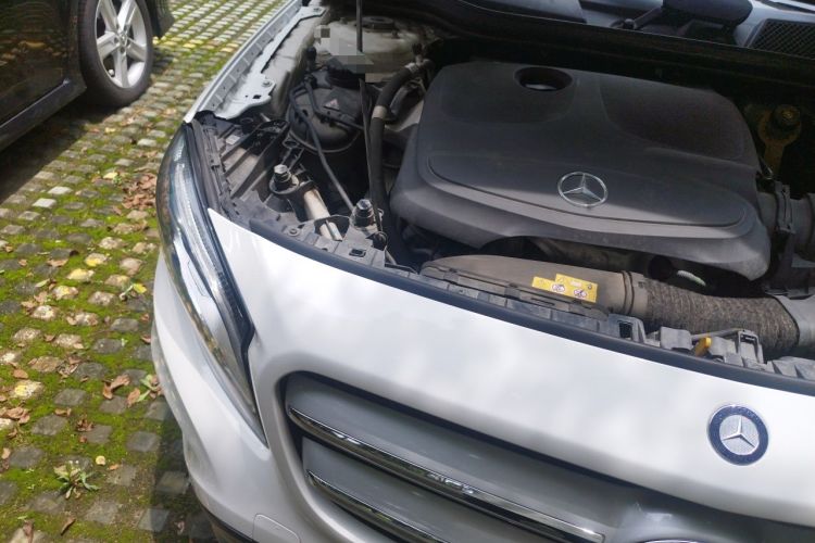 Used Mercedes-Benz GLA 2016 GLA 200 Fashion Model Engine Bay Right