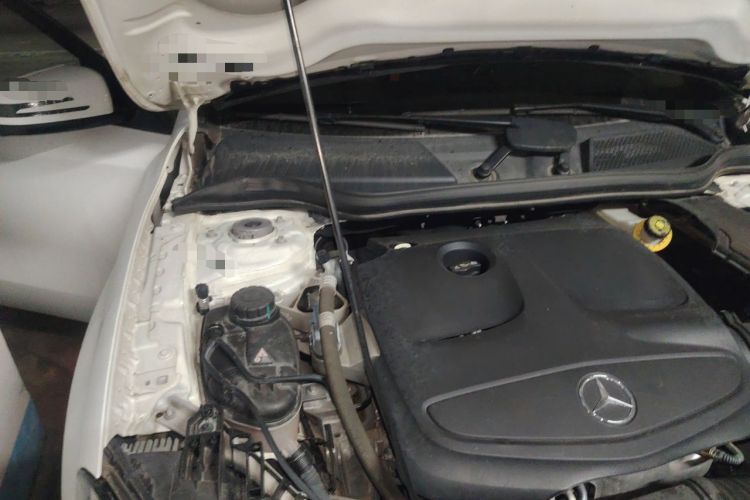 Used Mercedes-Benz GLA 2016 GLA 200 Fashion Model Engine Bay Right